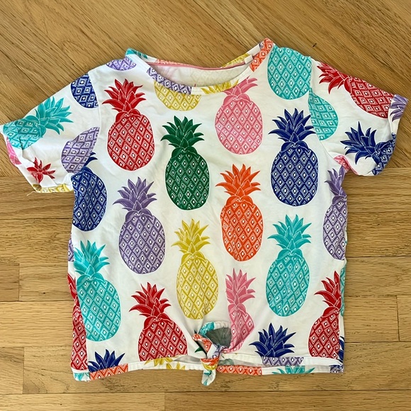 Boden Other - Boden girls tie front pineapple tee